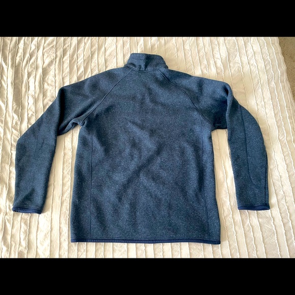 Navy Men’s Patagonia Quarter Zip Fleece - Picture 2 of 2